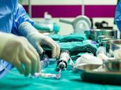 STÉNOSE AORTIQUE Remplacement valvulaire cathéter chirurgie cœur ouvert