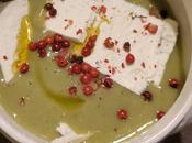 Velouté fèves ricotta salée