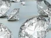 chasse trésor fond d'une cuvette toilettes