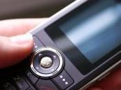 Hausse plaintes contre opérateurs téléphonie mobile, baisse