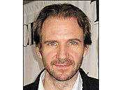 Choc "Titans" entre Liam Neeson Ralph Fiennes