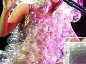 Lady Gaga dans bulle
