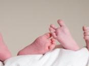 femme donne naissance jumeaux pères différents