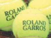 nombreux magazines 100% Roland Garros France Télévisions