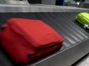 passeurs oublient valise cocaïne l'aéroport