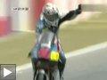 Video moto: Julian Simon fète victoire... tour trop
