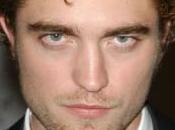 Robert Pattinson renversé taxi