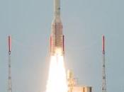 TerreStar-1 Ariane lance avec succès plus gros satellite télécommunications mondial