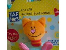 Miss Caca découvre jouets écologiques!