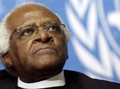 L’archevêque Tutu Arabes payent pour crimes l’Allemagne