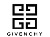 Givenchy dans penderie