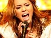 Miley Cyrus: quand elle chante lors concert pour l’espoir