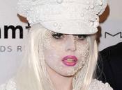 Lady Gaga recouverte mycoses gala l'Amfar