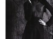 Sasha Pivovarova sous l'objectif Mario Sorrenti pour Vogue Italie d'Avril.
