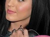 Katy Perry problèmes peau...