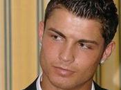 Christiano Ronaldo fait pour page facebook