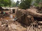 Inondations Pakistan certaines régions demeurent encore inaccessibles