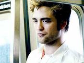 Robert Pattinson Kristen Stewart Flagrant délit baiser