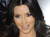 Kardashian complètement rasée