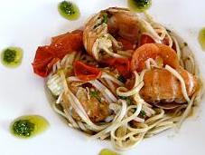 spaghettis langoustines tomates cerise pesto