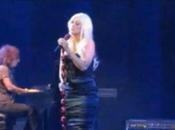 Christina Aguilera hommage live John Lennon