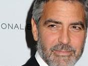 George Clooney retourne Soudan avec message anti-guerre