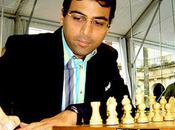 Echecs Publicité Anand bien avant Carlsen