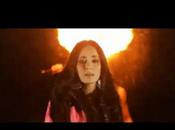 Kenza Farah nouveau clip, Karismastyle
