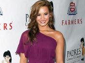 Demi Lovato Miley, Selena l'ignorent