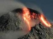 volcan Merapi l'île Java...