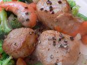 Saint-Jacques poivre petits légumes