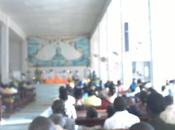 Noël 2010: l'église sénégalaise phase avec Fesman