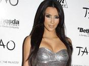 Kardashian magnifique mais modeste