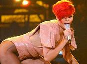 Rihanna Elle fêté Nouvel avec propres chansons