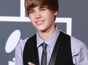 Justin Bieber scène Grammy Awards février