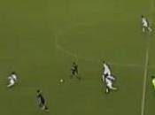 jeune venezuélien marque Maradona