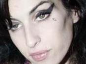 Winehouse cure désintoxication Music Awards
