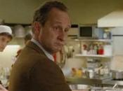 Benoit Poelvoorde uriné voie publique