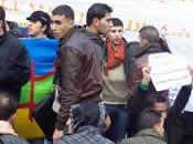 Algérie:Des milliers d’étudiants dans