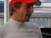 Jenson Button découvre MP4-26