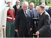 Jean-Pierre Raffarin tente rassuré Algériens président Bouteflika annoncera initiatives d’ampleur…»