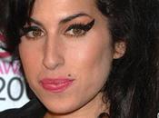 Winehouse shooting photo avant retour dans bacs