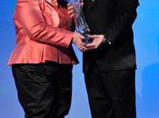 Charlaine Harris reçoit prix Straight Equality Award