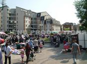 Brocantes vides-greniers Soutenir associations, créer lien social occuper l'espace