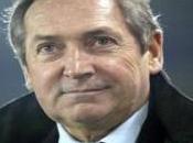 Aston Villa Houllier s’en