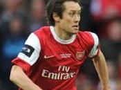 Rosicky veut rester Arsenal