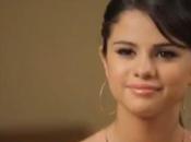 Selena Gomez Elle clash fans (Vidéo)