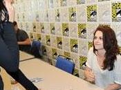 Kristen signing autographs ComicCon 2011