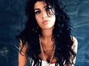 FLASH chanteuse Winehouse décédée selon SkyNews