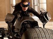 "The Dark Knight Rises" première photo Catwoman.